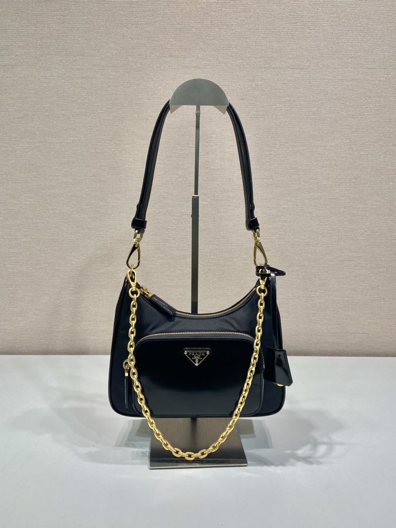 Pra*a hobo bags